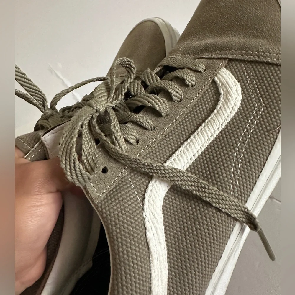 Vans Men's Taupe Canvas Sneakers Like New